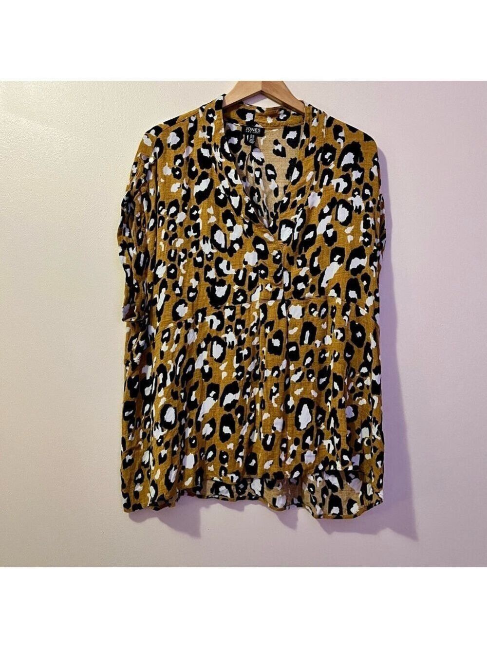 Jones New York Leopard Print Blouse 2X Mustard Animal Print Split Neck High Low